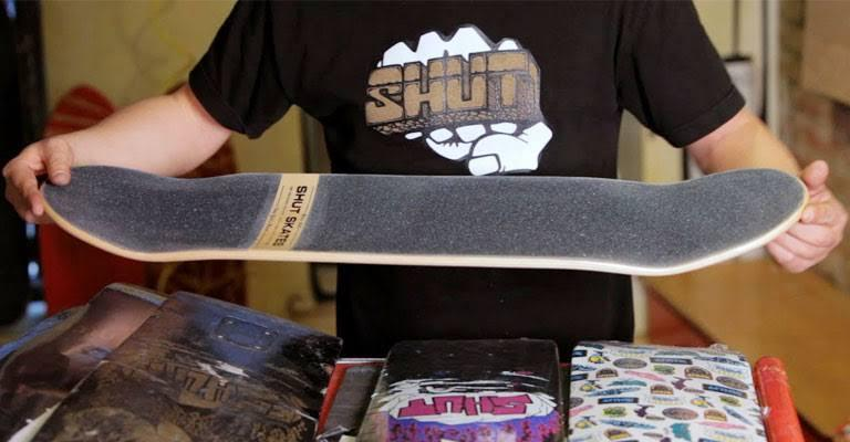 HOW MUCH WEIGHT CAN A SKATEBOARD HOLD?