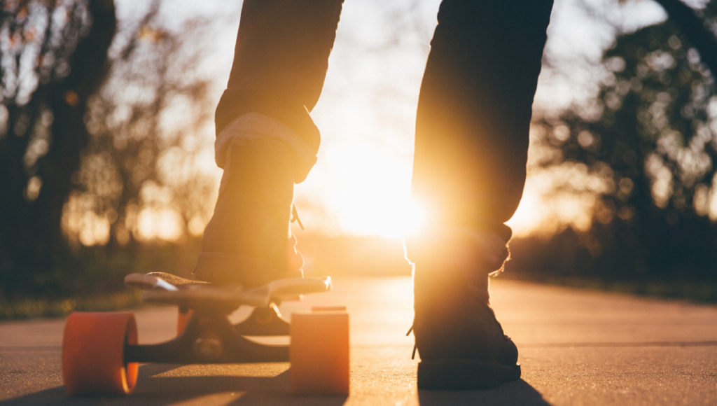 Skateboard vs longboard