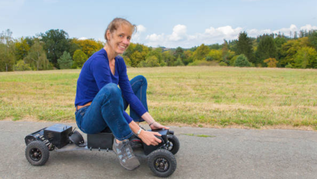 Electric skateboard motor